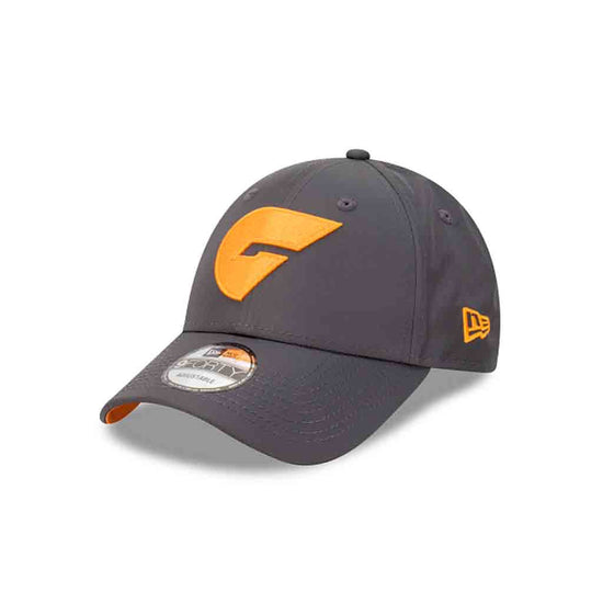 Load image into Gallery viewer, GWS Giants 2024 9Forty Official Team Colours Cloth Strap Cap
